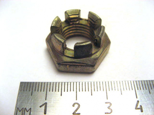 Гайка М14х1,5 корончатая 2101 (руль.тяг) (шт) (20)
