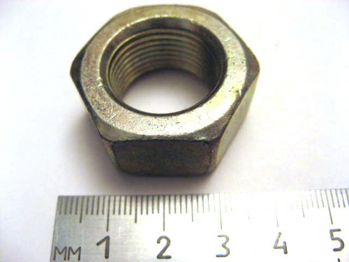 Гайка М20х1,5 рулевой сошки (50)