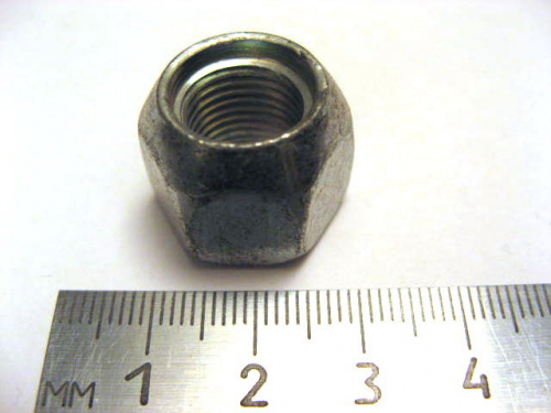 Гайка М12х1,25 колеса "НИВА" (20)