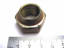 Гайка М18х1,5 ступицы 01 (с точкой) (50) правая